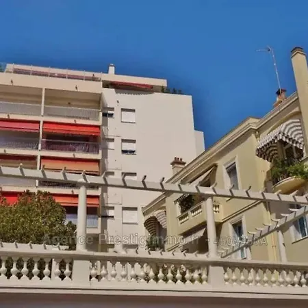 Le Corail Spacieux Avec Beau Et Ample Balcon, Au Centre, Ideal Pour Familles Et Petits Groupes Apartment *